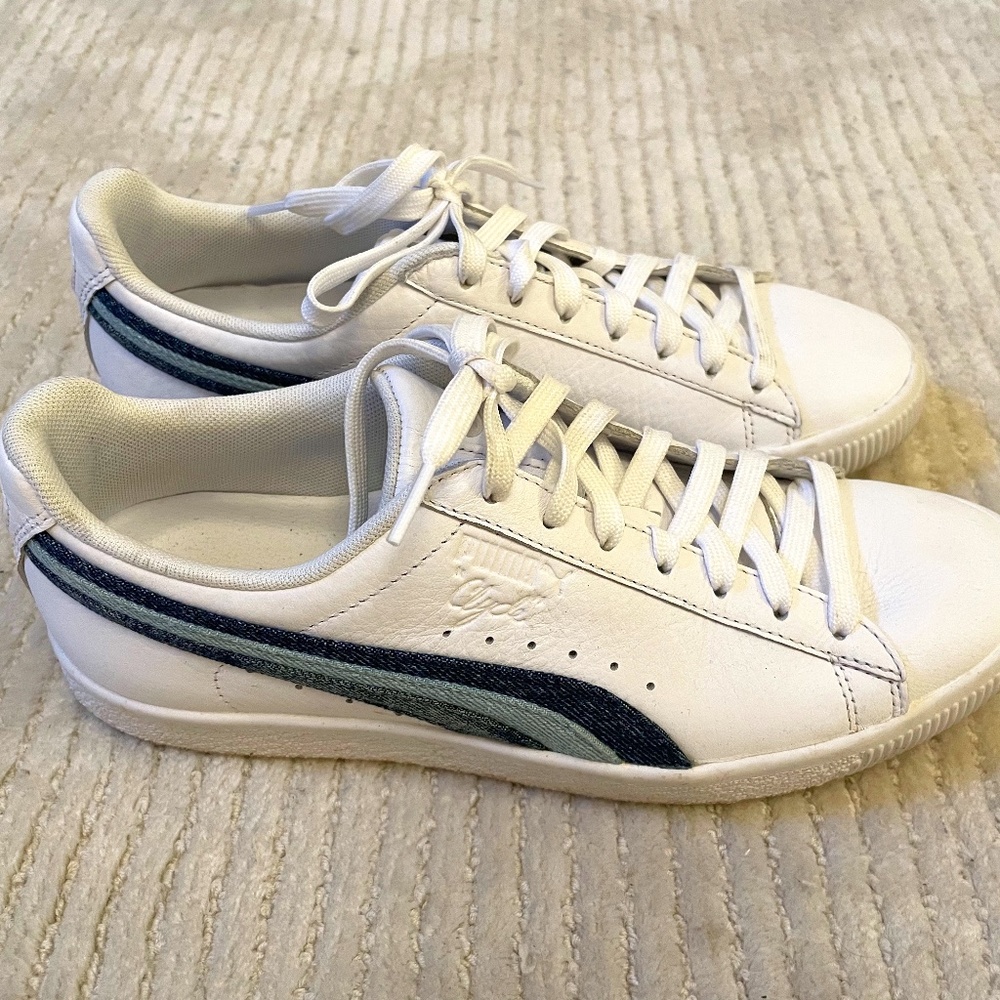 Puma Leather Women's Sneaker, Size 40